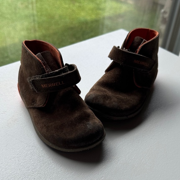 Merrell Kids Brown bare steps Boots sz 7.5 - Picture 1 of 6
